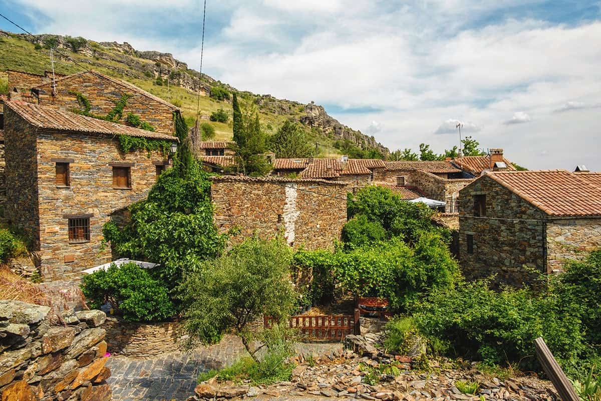 Vistas de Patones de Arriba en la Sierra norte de Madrid